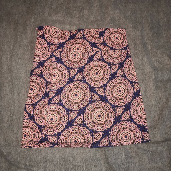 THREE MINI SKIRTS - Picture 4 of 4